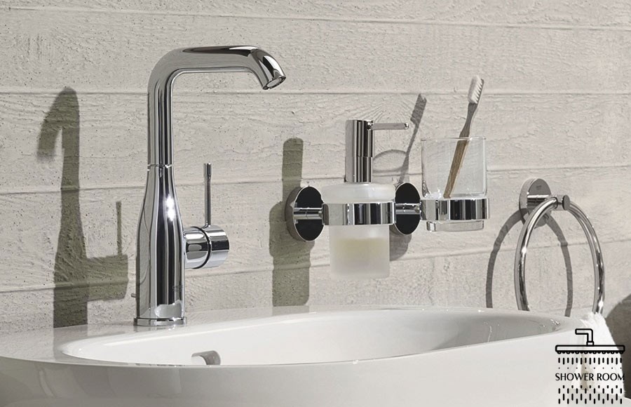 Змішувач для раковини Grohe Essence M-Size 23462001