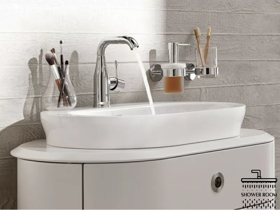 Змішувач для раковини Grohe Essence M-Size 23462001